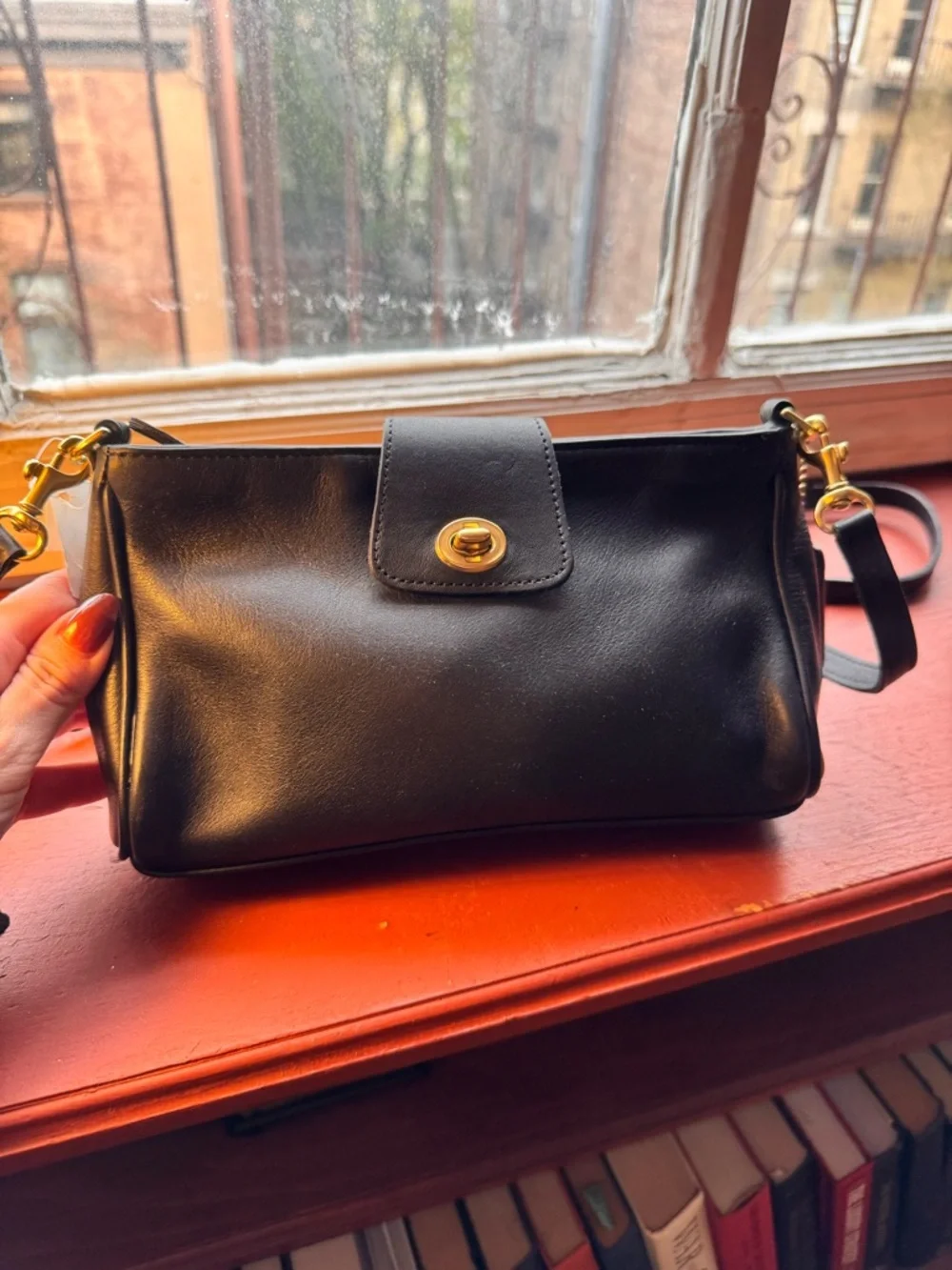 Vintage COACH Legacy Demi Black Leather Turn Lock Shoulder Crossbody Bag #9154 - Picture 2 of 12